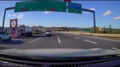 Kuzey Marmara Otoyolu’nda otomobil yol işaretleme aracına çarptı