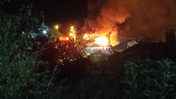 Burdur'da gece saatlerinde &ccedil;ıkan yangın m&uuml;stakil evi k&uuml;le &ccedil;evirdi