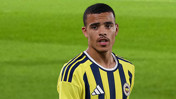 Fenerbahçe'de Greenwood hazırlık maçında tekme atarak kırmızı kart gördü