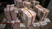 Bankacılık sektörünün mevduatı bir önceki haftaya göre azaldı