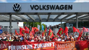 Volkswagen işçilerinden grev tehdidi: 1 Ocak 2027’de üretim durabilir