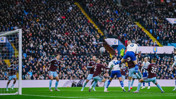Aston Villa Nicolas Jackson'ın golleriyle Manchester City'i 2-1 mağlup etti