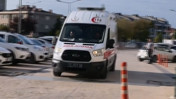 Bursa’da inşaatta işçinin başına tahta parçası düştü