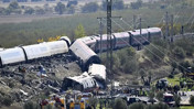 İspanya'da iki hızlı trenin çarpıştığı kazada ölü sayısı 68'e yükseldi