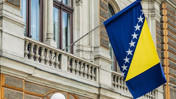 Bosna Hersek'te Meclis oturumu "yılan" nedeniyle ertelendi