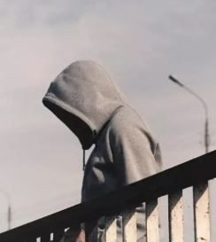 Yerin altından gelen esrarengiz seslerin gizemi çözülemiyor - Resim: 12