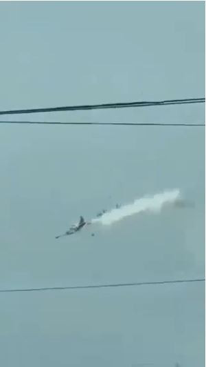 Filipinler'de iki askeri eğitim uçağı havada çarpıştı: 4 pilot hayatını kaybetti - Resim : 2