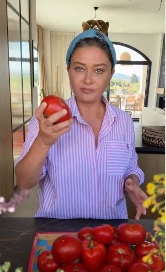 Nurgül Yeşilçay’dan avokado trendine patlıcanlı kabaklı gönderme - Resim: 4