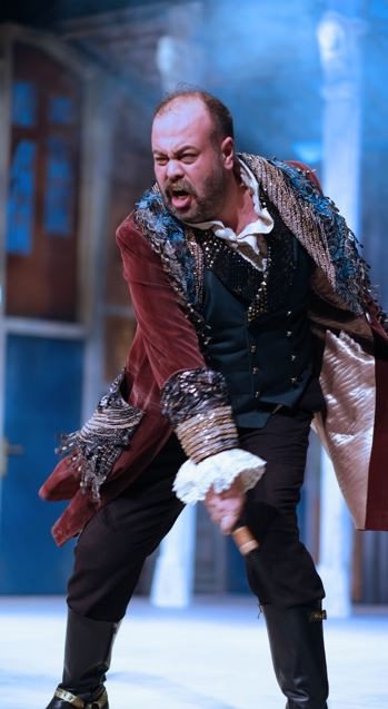 Bursa Devlet Tiyatrosu’ndan Molière bombası: “Scapin ve Yeni Dolapları” - Resim : 3