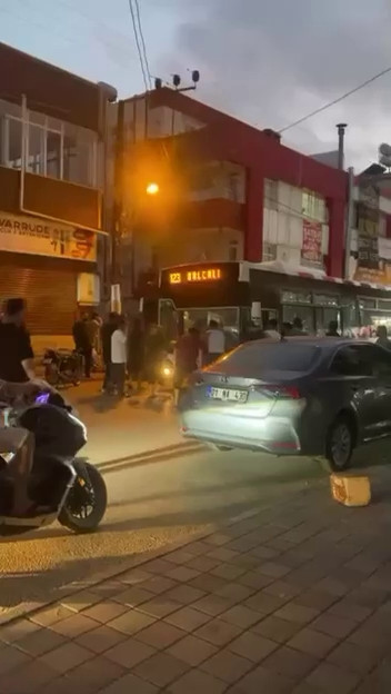 Adana’da 10 kişilik maganda otobüs şoförünü hastanelik etti - Resim : 3