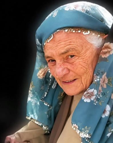 Kadir İnanır'ın ailesinden acı haber: Ablası Altun Arıca hayatını kaybetti - Resim : 2