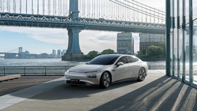 Kendi kendine giden araç Xpeng P71