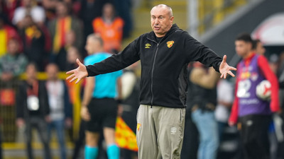 Stoilov oyuncusuna sert çıktı: Gazetelere istediğiniz gibi yazabilirsiniz!
