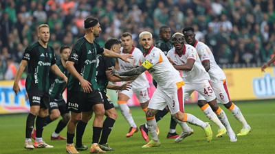 Spor yazarları Kocaelispor-Galatasaray maçını değerlendirdi! Okan Buruk'a yüklendikçe yüklendiler