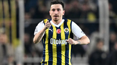 Mert Hakan Yandaş Umre'ye gitti!