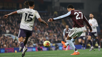 Aston Villa fırtınası! 10. kurban Manchester United