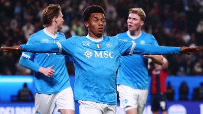 Napoli İtalya Süper Kupası'nda yıllar sonra zafere ulaştı!