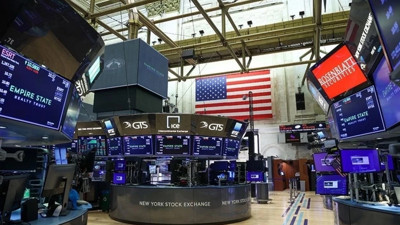New York borsası yükselişte: Dow ve Nasdaq patlama yaptı (11 Şubat 2026)