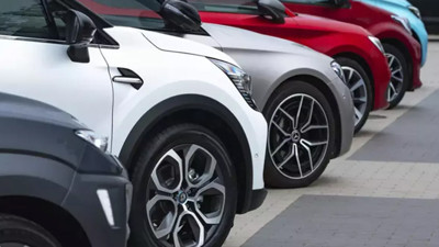 Şubat ayı için sıfır otomobillerin fiyat listesi açıklandı