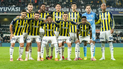 Fenerbahçe yıldız futbolcusunu Beşiktaş’a önerdi: Karar bekleniyor...