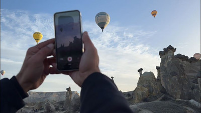 Kapadokya gökyüzünde dev rekor: 754 bin 98 kişi balonla uçtu