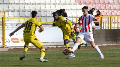 İstanbulspor, Boluspor'u son anlarda yıktı