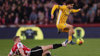 Ferdi Kadıoğlu Brentford maçında yıldızlaştı: Şutu gündem oldu