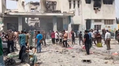 İsrail’den okul saldırısı ile ilgili dalga geçer gibi açıklama: Yüzlerce kız çocuğu hayatını kaybetmişti