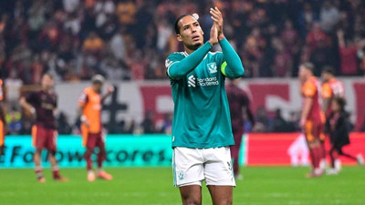 Liverpool’da Slot ve Van Dijk’tan Galatasaray maçı öncesi çarpıcı açıklamalar