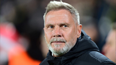 Thorsten Fink Fenerbahçe mağlubiyeti sonrası gurur duyduğunu söyledi