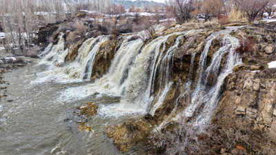 Van’ın gizli cenneti Muradiye Şelalesi’nde görsel şölen