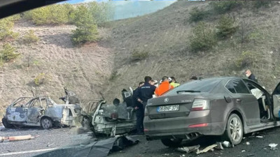 Ankara'da feci kaza: 5 ölü