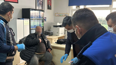 Zabıta şaştı kaldı: Dilencinin cebinden 30 bin lira çıktı