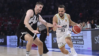 Fenerbahçe Beko-Beşiktaş Gain maçı ertelendi
