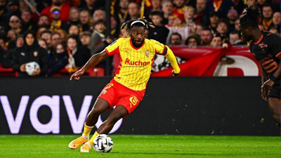 Fenerbahçe'nin eski yıldızı Allan Saint-Maximin Ligue 1'i sallıyor