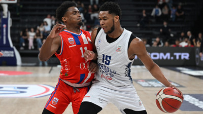 Anadolu Efes son hafta maçında şov yaptı
