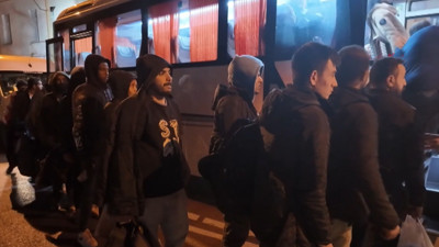Umut yolculuğu facia ile bitti: Minicik beden dalgalara dayanamadı
