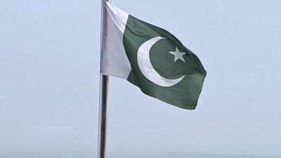 Pakistan’da gümrük deposunda yangın çıktı: 43 yaralı