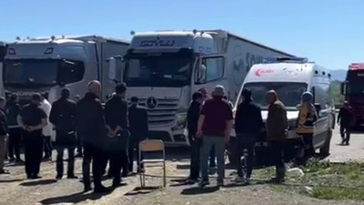 Kurbanlık taşıyan TIR’dan acı haber: Kabinde yeğenini ölü buldu