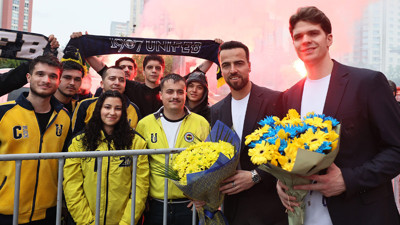 Fenerbahçe Beko EuroLeague Final Four için Atina’ya gitti