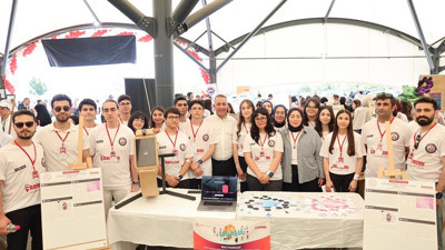 Geleceğin teknolojisini gençler tasarladı