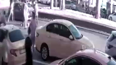 Otomobilin yayaya çarptığı kaza kamerada