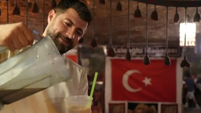 Bu lezzet 40 derecede serinletiyor: Gaziantep'te fincan fincan satılıyor