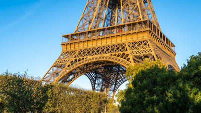 Paris’te sıcak alarmı: Eyfel Kulesi erken kapatılıyor