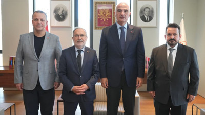 Bakan Ersoy’dan 15 Temmuz mesajı: Şehitlerimizin emanetine sahip çıkmak ortak sorumluluğumuz