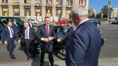 Bakan Fidan Kiev'de anma törenine katıldı