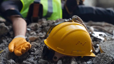 İçme suyu çalışmasında boru döşeyen işçi metrelerce aşağı düştü