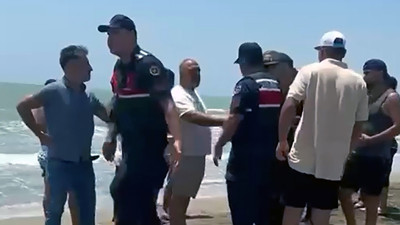ÜÇ arkadaş dalgalara kapıldılar: İkisi bir daha dönemedi