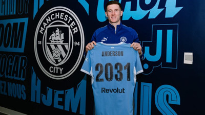Manchester City Elliot Anderson transferini resmen duyurdu