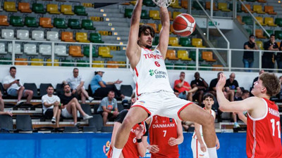 U18 Milliler Avrupa Şampiyonası'na galibiyetle başladı
